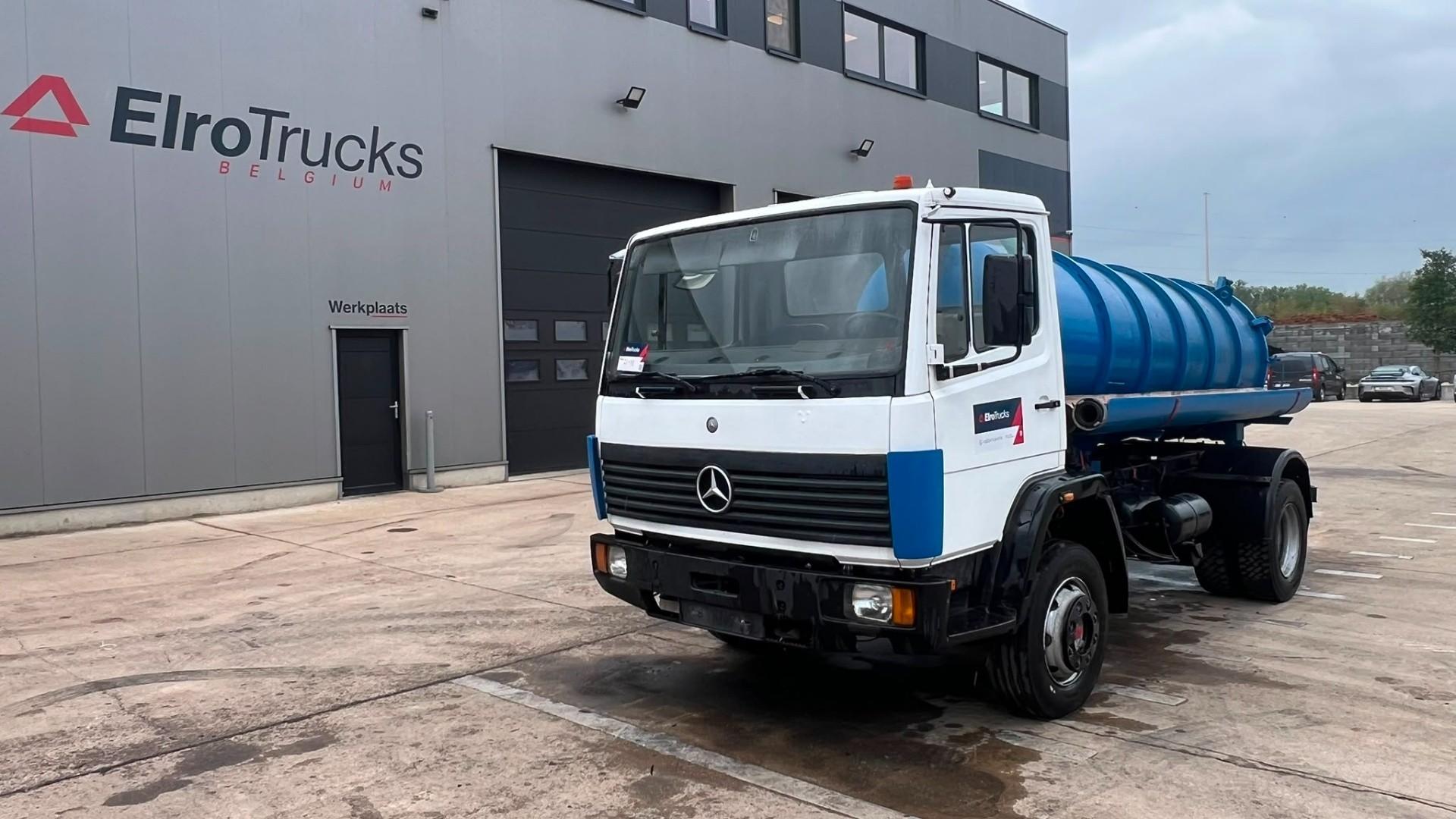 Mercedes-Benz--SK 1117
