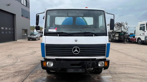 Mercedes-Benz--SK 1117