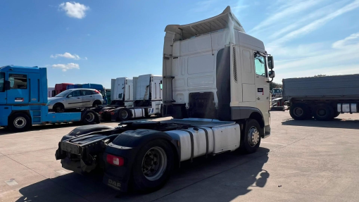 DAF--XF 460