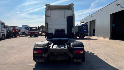 DAF--XF 460