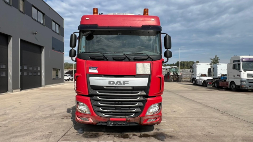 DAF--XF 460