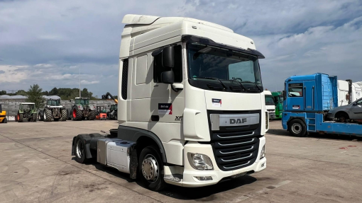 DAF--XF 440