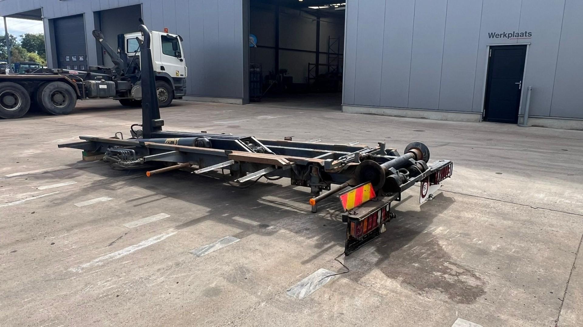 AJK HOOKLIFT / CONTAINER / AMPLIROL