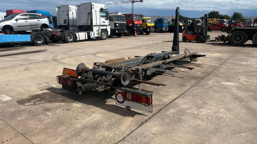 AJK--HOOKLIFT / CONTAINER / AMPLIROL