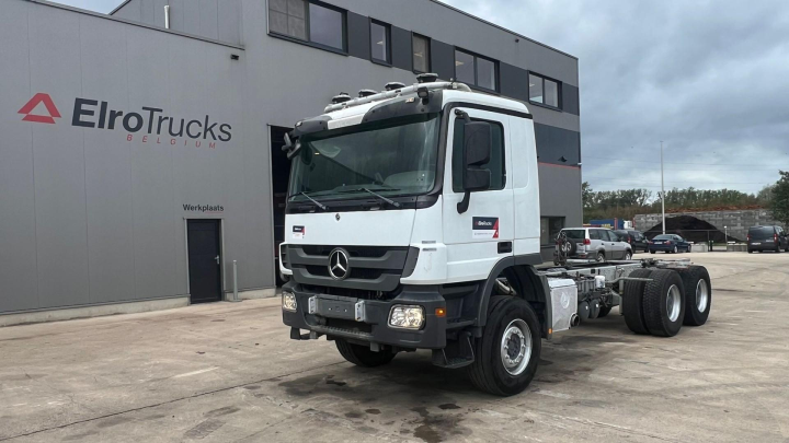 Mercedes-Benz--Actros 2641