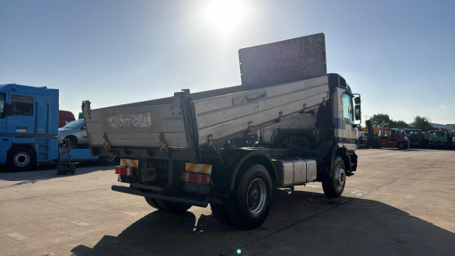 Mercedes-Benz--Actros 1840