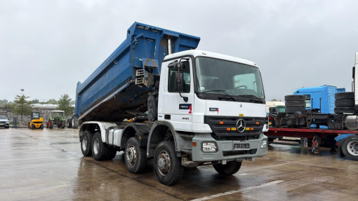 Mercedes-Benz--Actros 4141