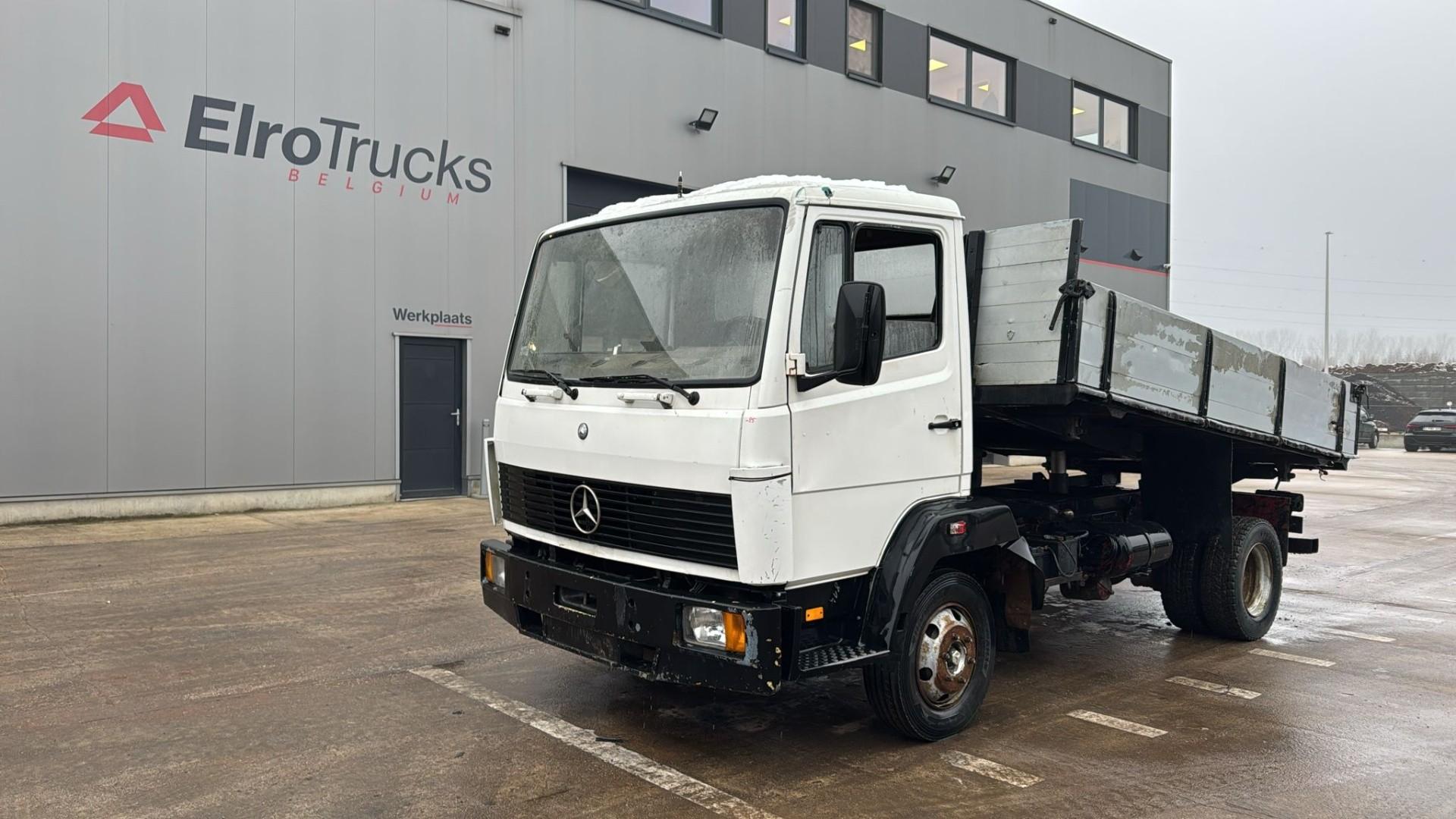 Mercedes-Benz--SK 814