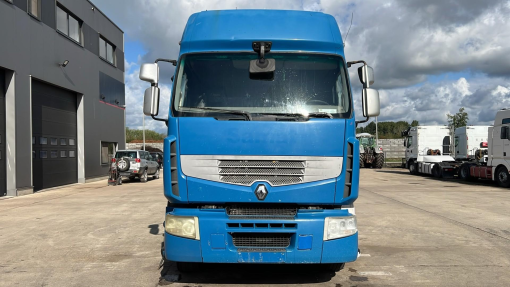 Renault--Premium 460 DXI