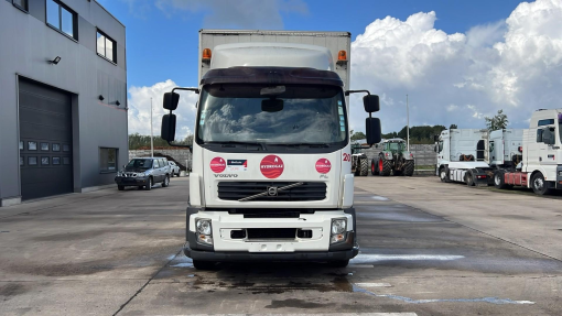 Volvo--FL 240