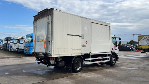 Volvo--FL 240