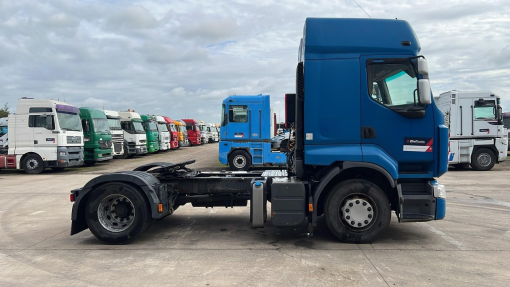 Renault--Premium 460 DXI