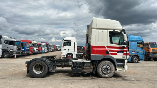 DAF--85 CF 460