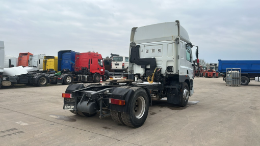 DAF--85 CF 460