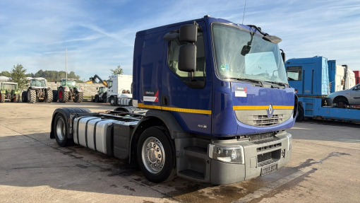 Renault--Premium 460 DXI