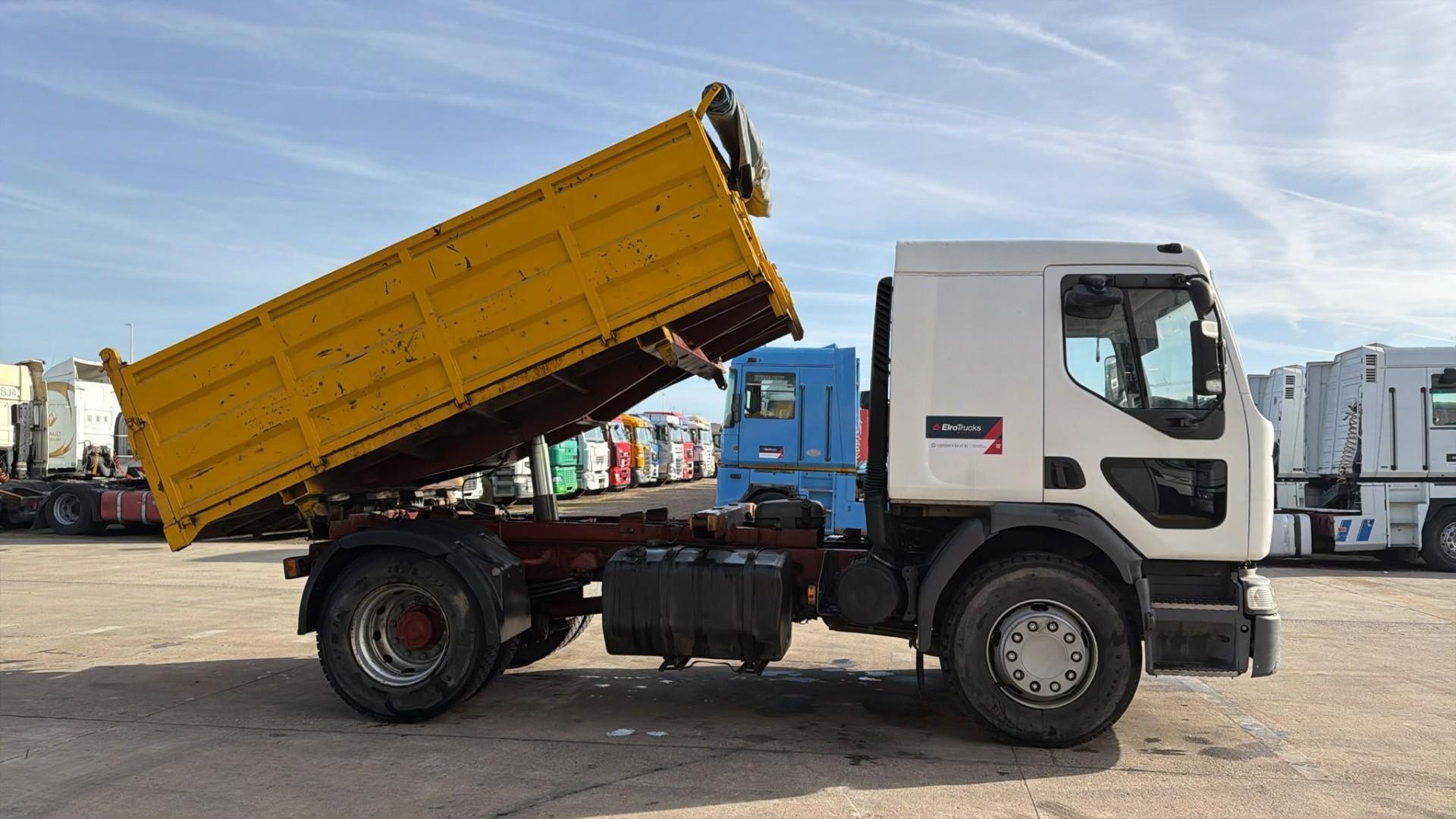Renault Premium 300