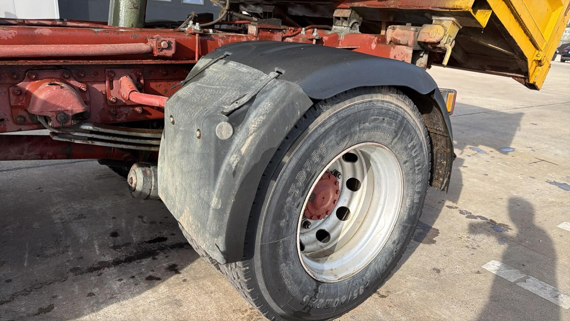 Renault Premium 300