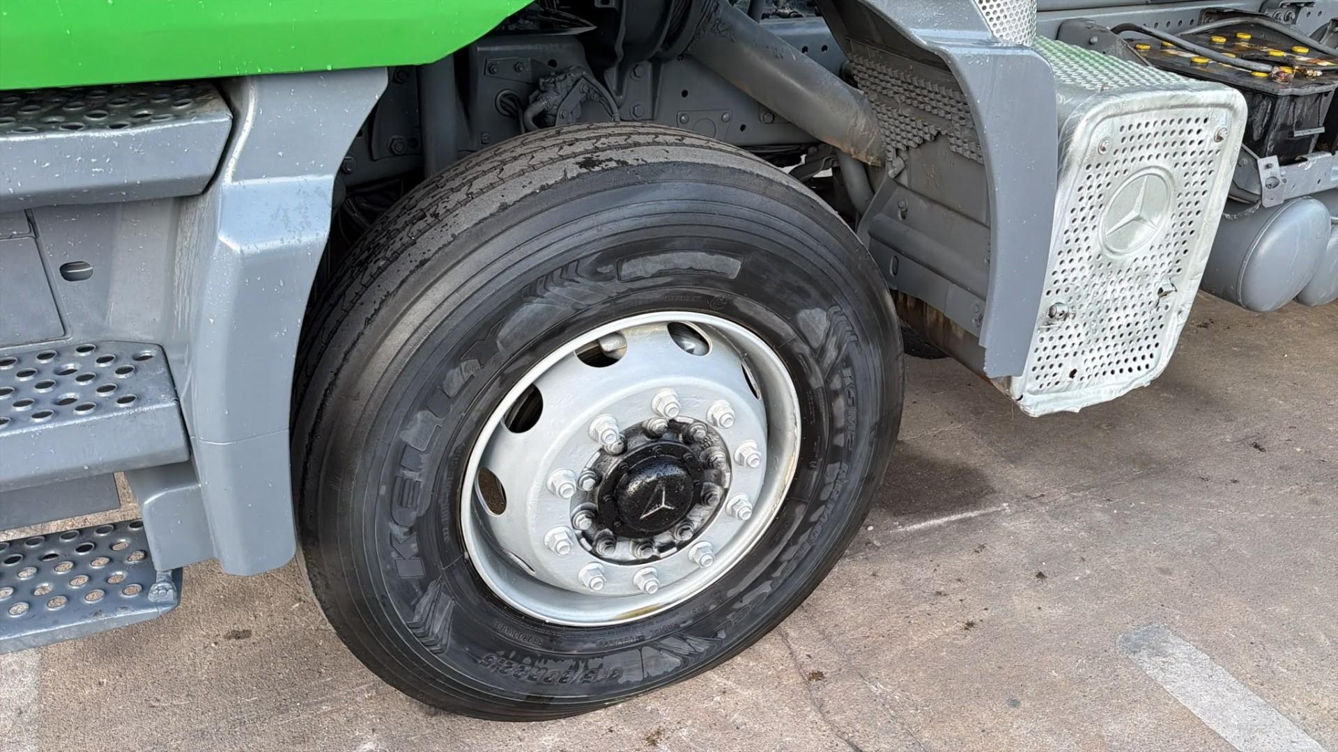 Mercedes-Benz ACTROS 2640