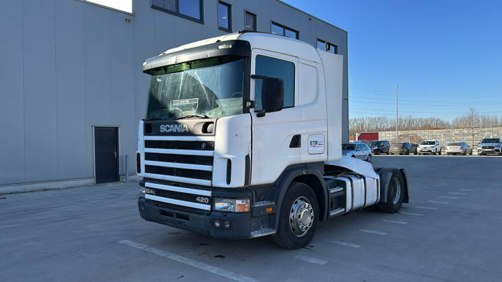 Scania--124-420