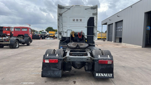 Renault--Premium 380 DXI
