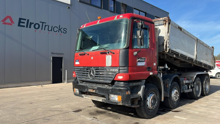 Mercedes-Benz--Actros 3240