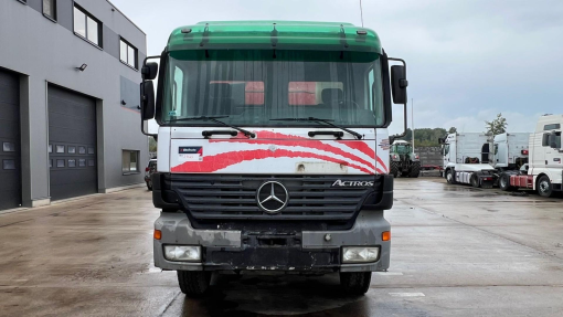 Mercedes-Benz--Actros 3240