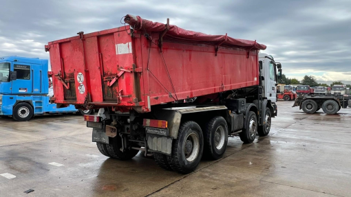 Mercedes-Benz--Actros 3240