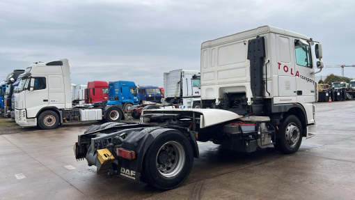 DAF--XF 105.410