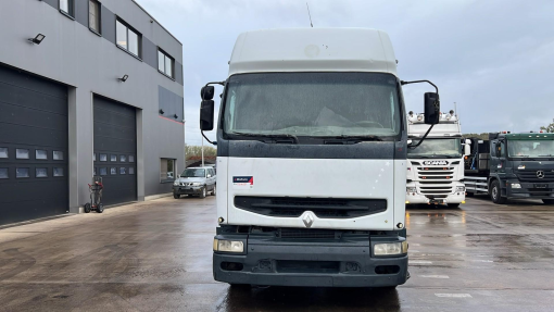 Renault--Premium 400
