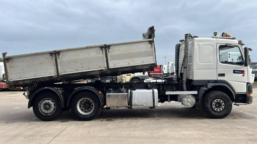 Volvo--FM 12 - 420