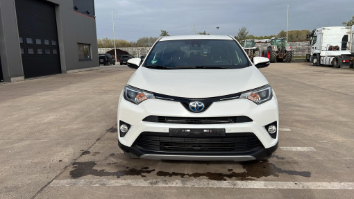 Toyota-RAV4-