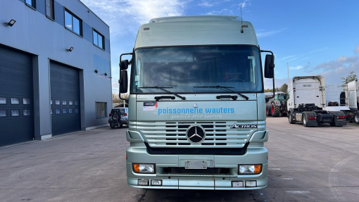 Mercedes-Benz--Actros 1835