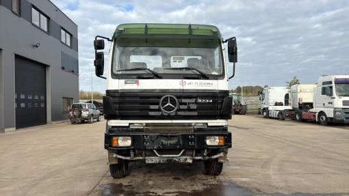 Mercedes-Benz--SK 3234