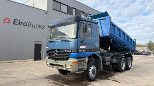 Mercedes-Benz  Actros 3343