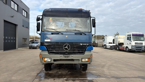 Mercedes-Benz--Actros 3343