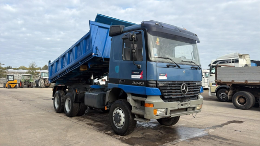 Mercedes-Benz--Actros 3343