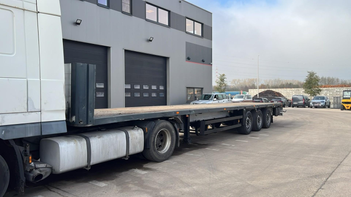Schmitz Cargobull--SPR 24