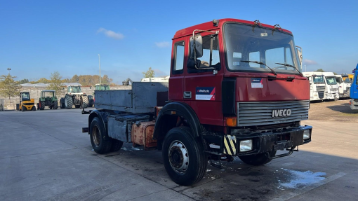 Iveco--Magirus 180 - 23