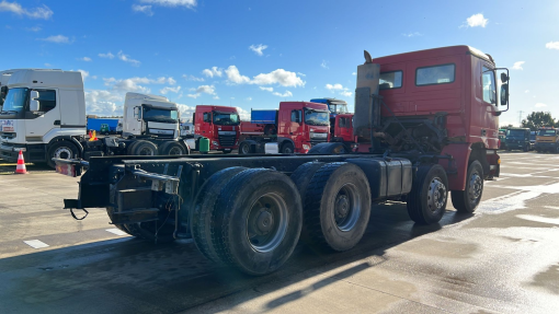 Mercedes-Benz--Actros 3240