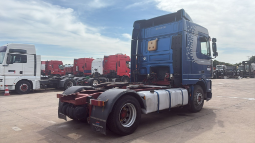 DAF--95 XF 380
