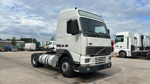 Volvo--FH 12.420