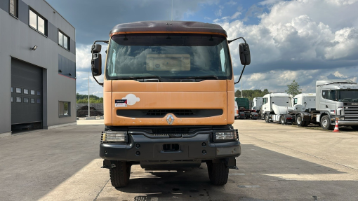 Renault--Kerax 385