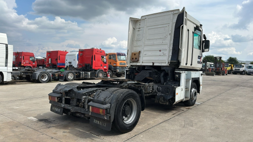 Renault--Magnum AE 420