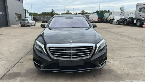 Mercedes-Benz-S-Klasse-S400