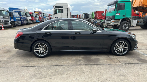Mercedes-Benz-S-Klasse-S400