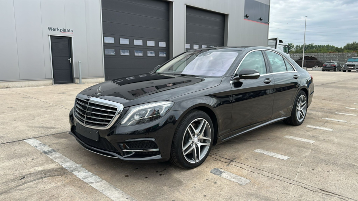 Mercedes-Benz-S-Klasse-S400