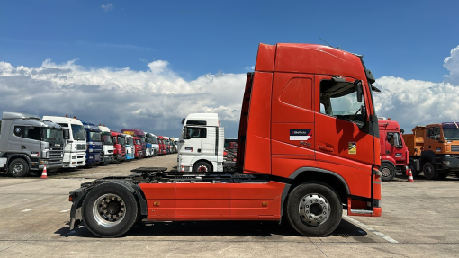Volvo--FH 500