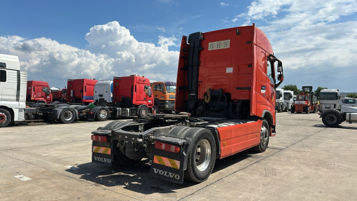 Volvo--FH 500