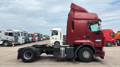 Renault--Premium 450 DXI