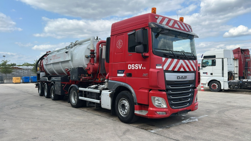 DAF--XF 460
